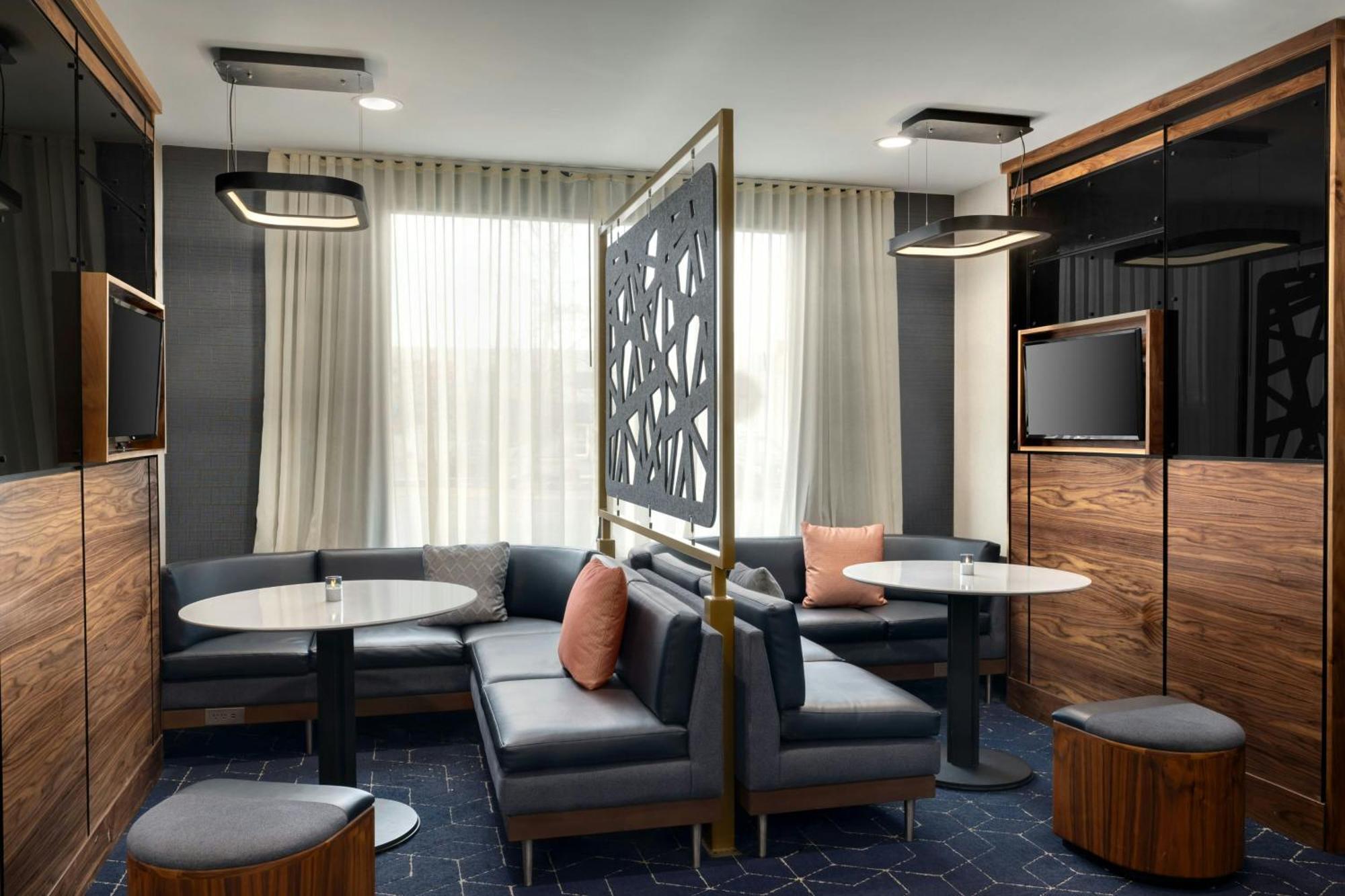 Courtyard By Marriott Kokomo Kültér fotó